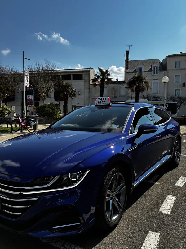 Volkswagen Arteon Shooting Brake R - Taxi ESTIM TAXI aux Sables-d'Olonne
